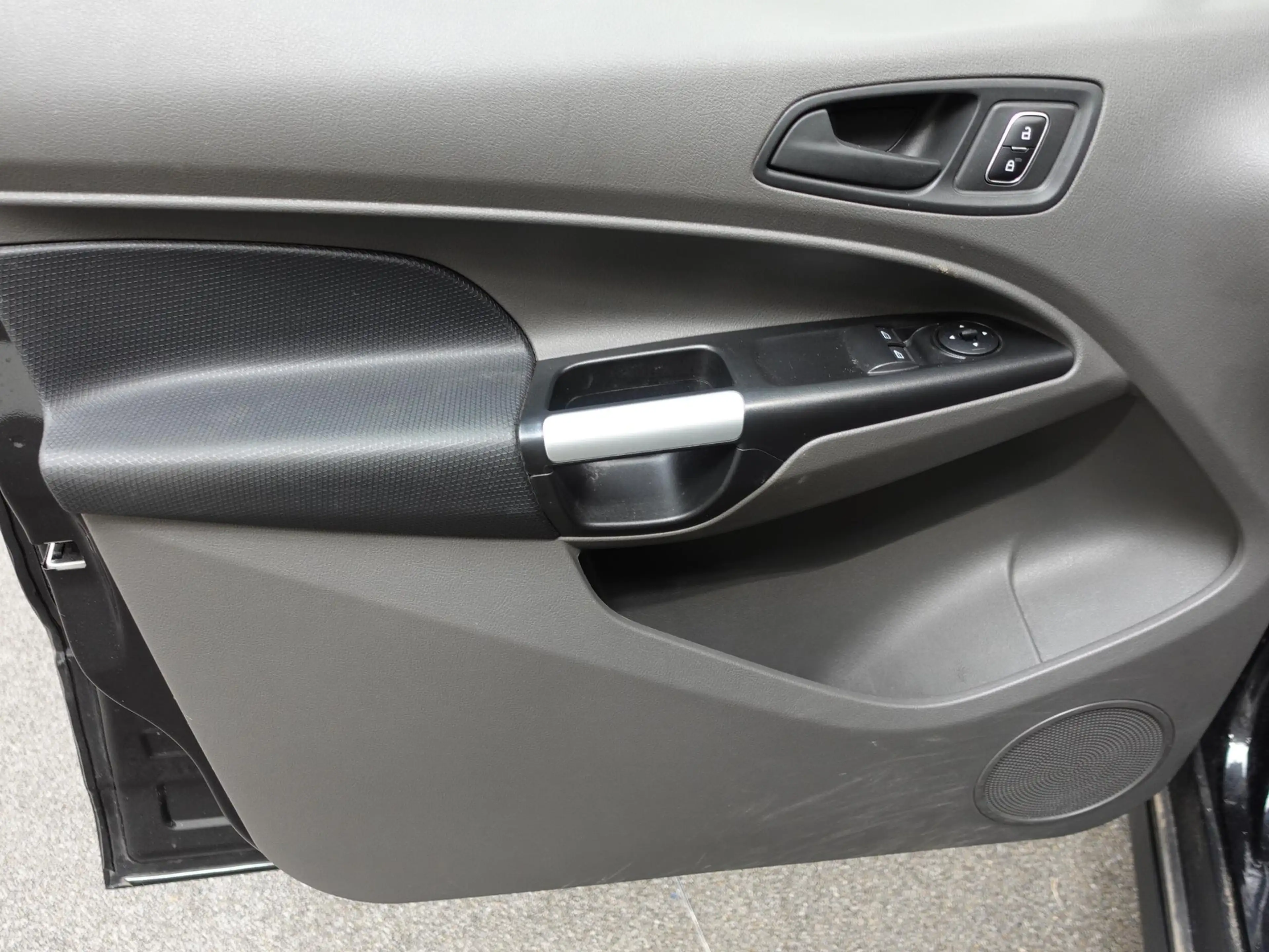Ford Transit Connect 100pk Automaat L2 Trend Navigatie Camera Parkeerse — photo 10