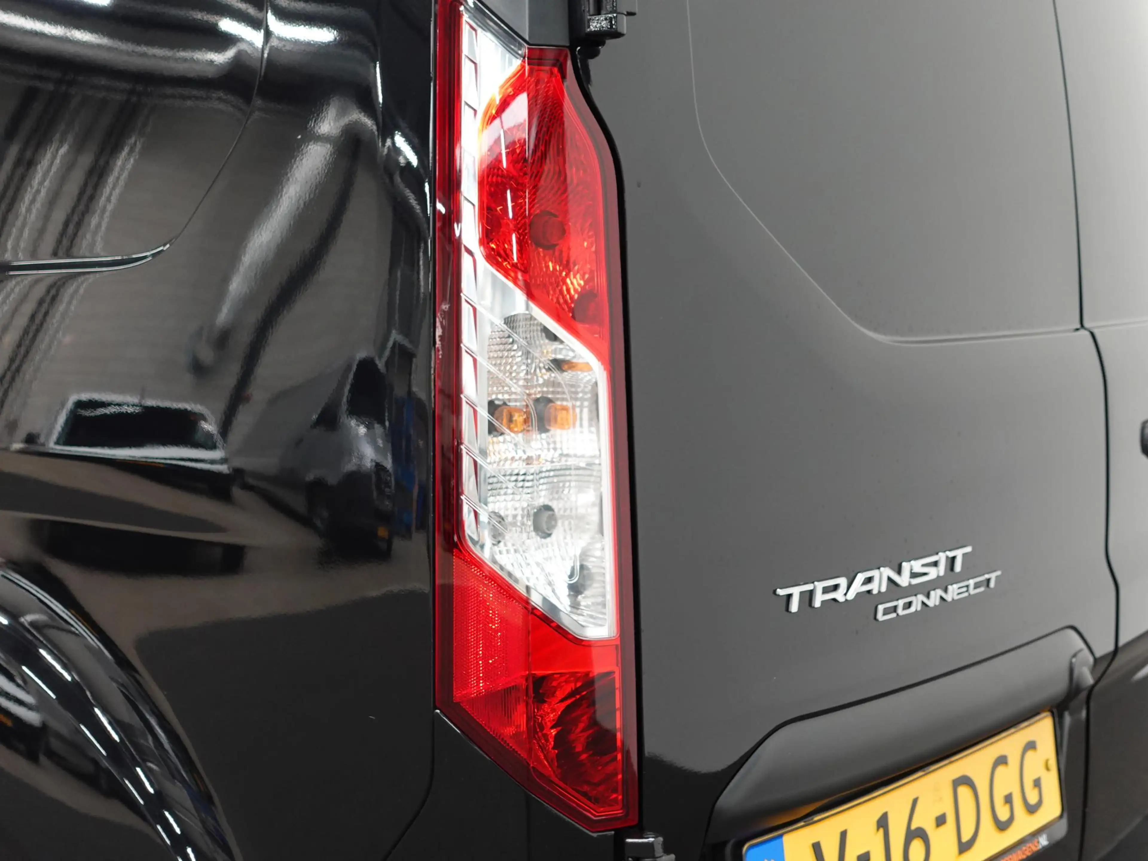 Ford Transit Connect 100pk Automaat L2 Trend Navigatie Camera Parkeerse — photo 8