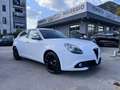 Alfa Romeo Giulietta 1.6 jtdm Super 120cv NAVI CERCHI Blanc - thumbnail 1
