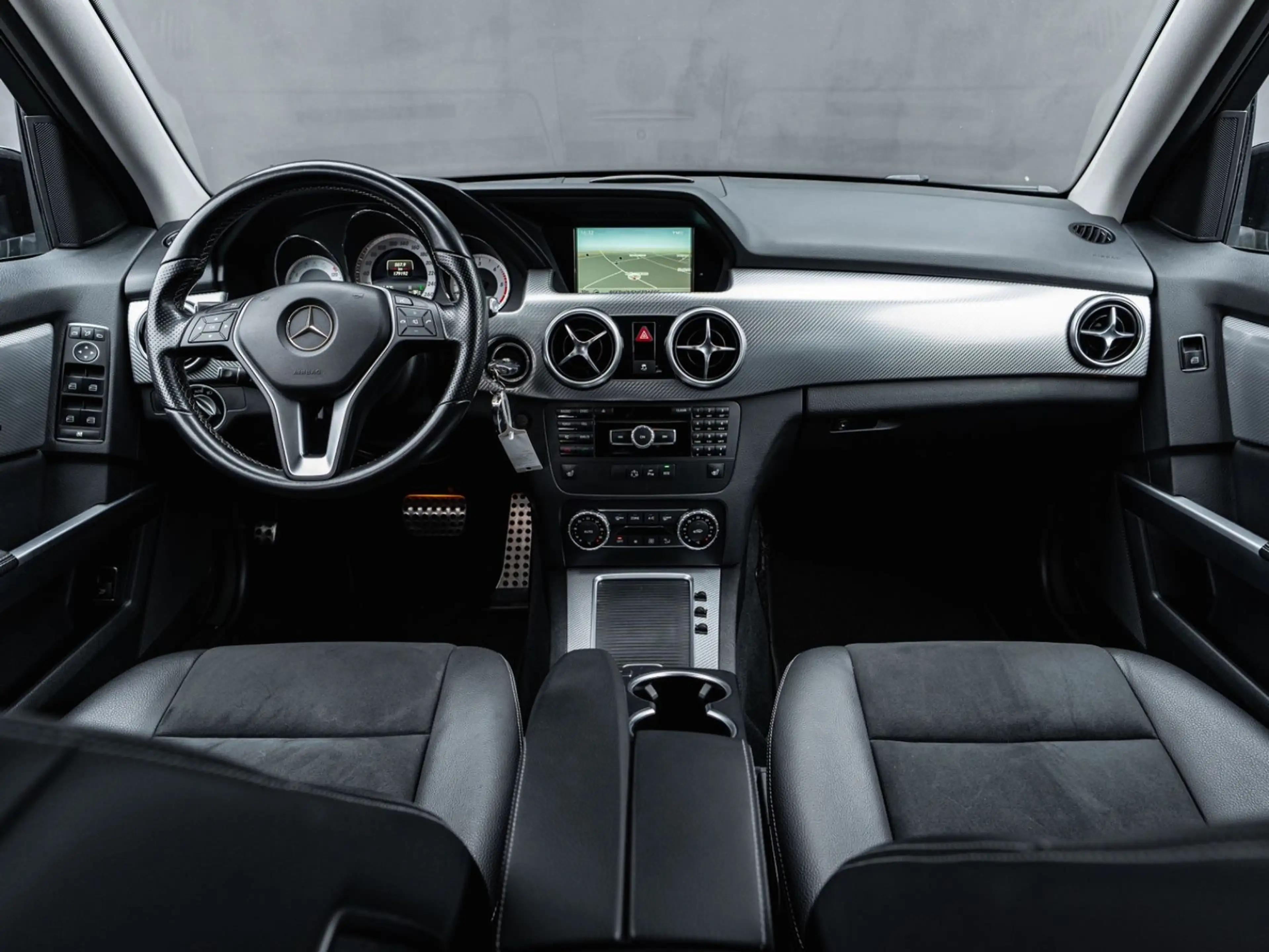 Mercedes-Benz GLK 350 CDI BlueEfficiency 4Matic MB SCHECKHEFT — photo 10