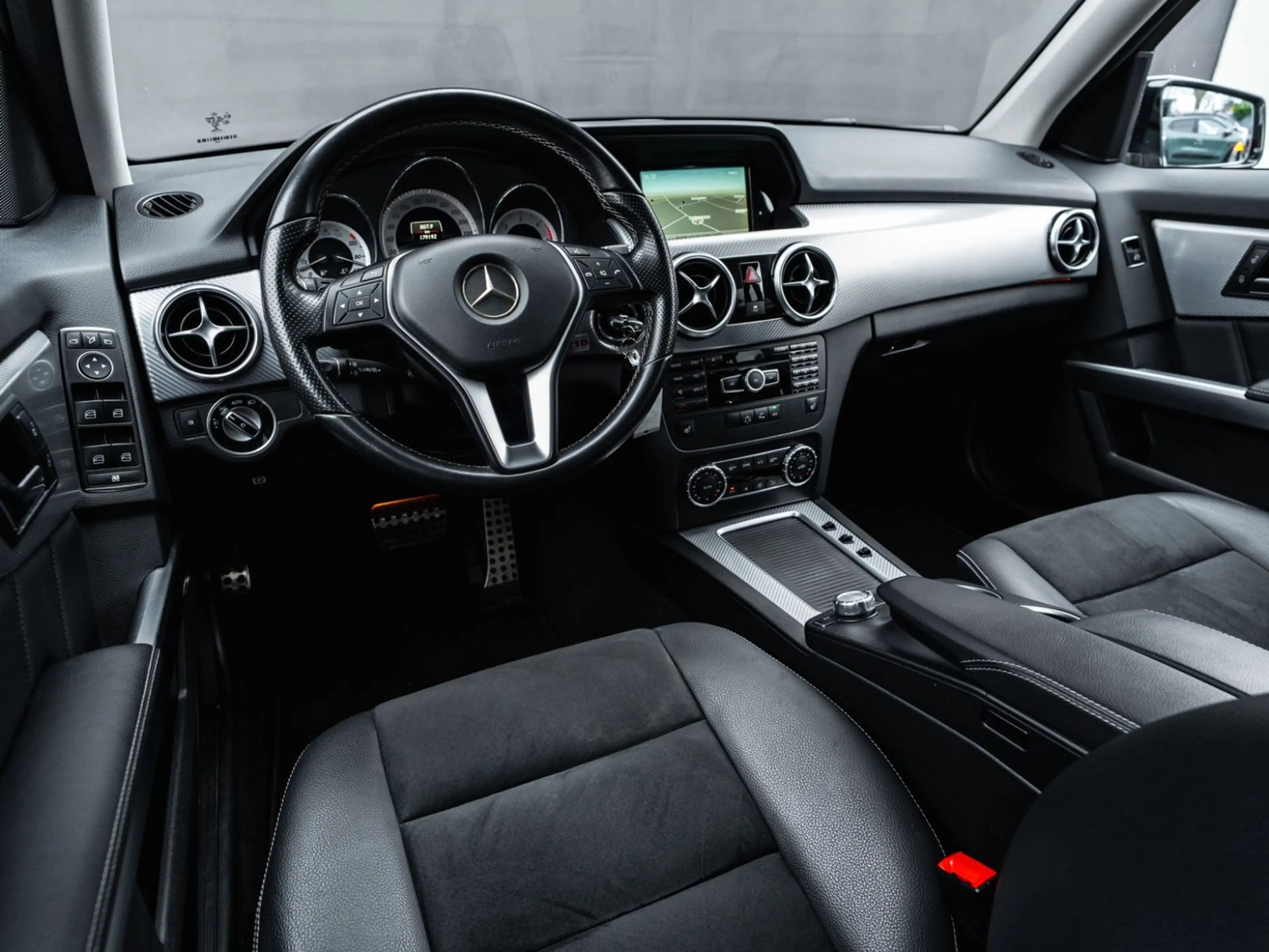 Mercedes-Benz GLK 350 CDI BlueEfficiency 4Matic MB SCHECKHEFT — photo 9