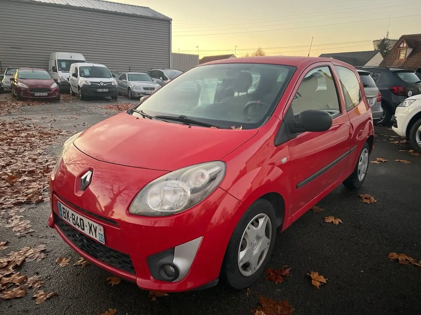 Renault Express 1.2 LEV 16V 75CH EXPRESSION ECO² Rot - 2