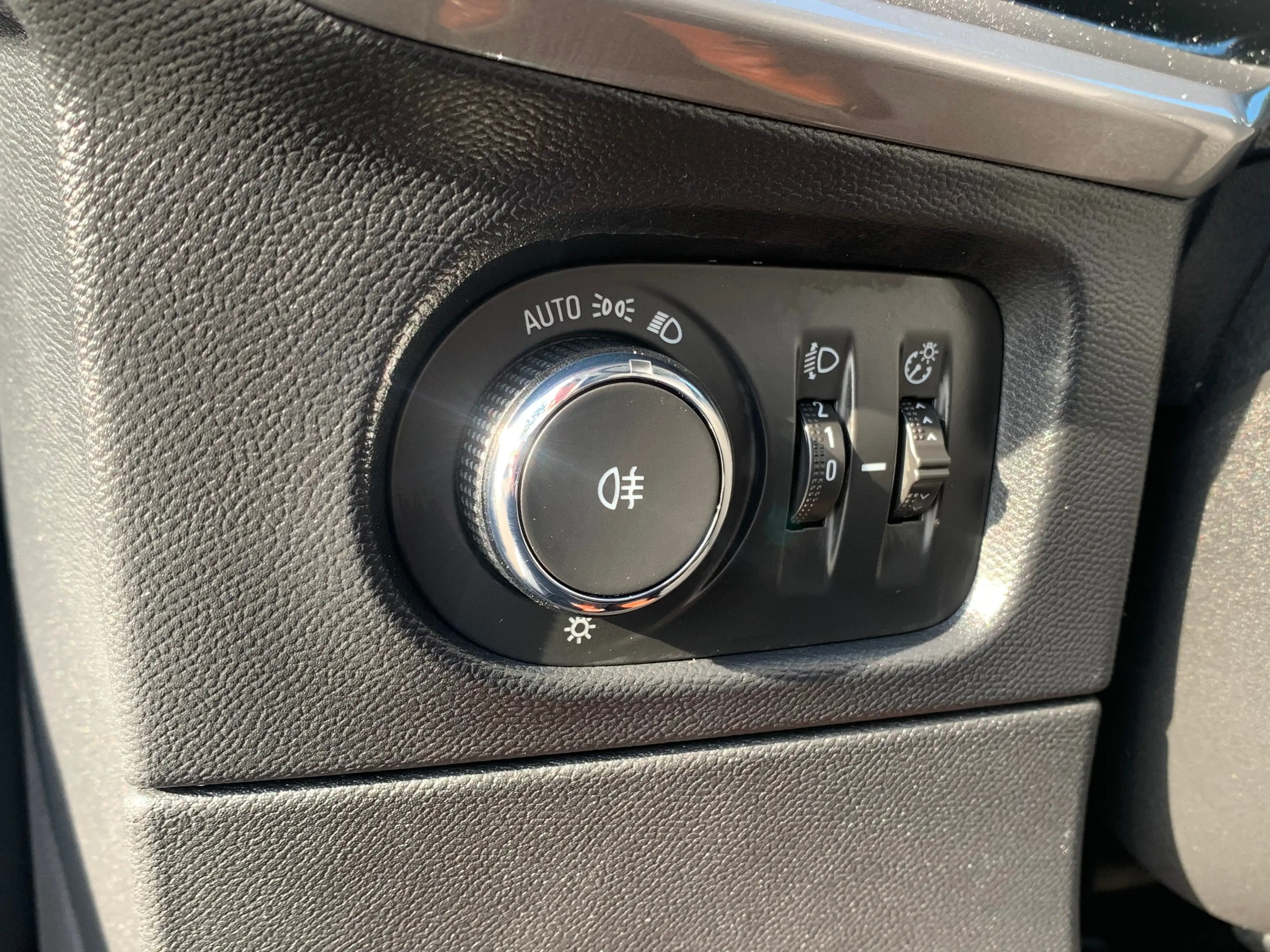 Opel Mokka-E Electric Level 3 50 kWh SOH 96,3% | Airco | Camera — photo 10