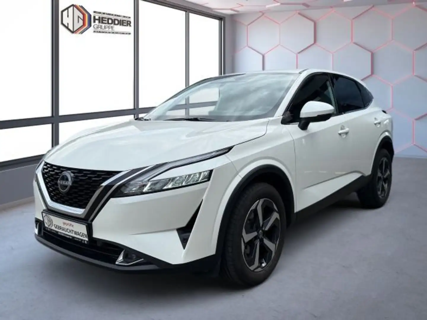 Nissan Qashqai N-Connecta*NAVI*KAMERA*WKR*AHK White - 1