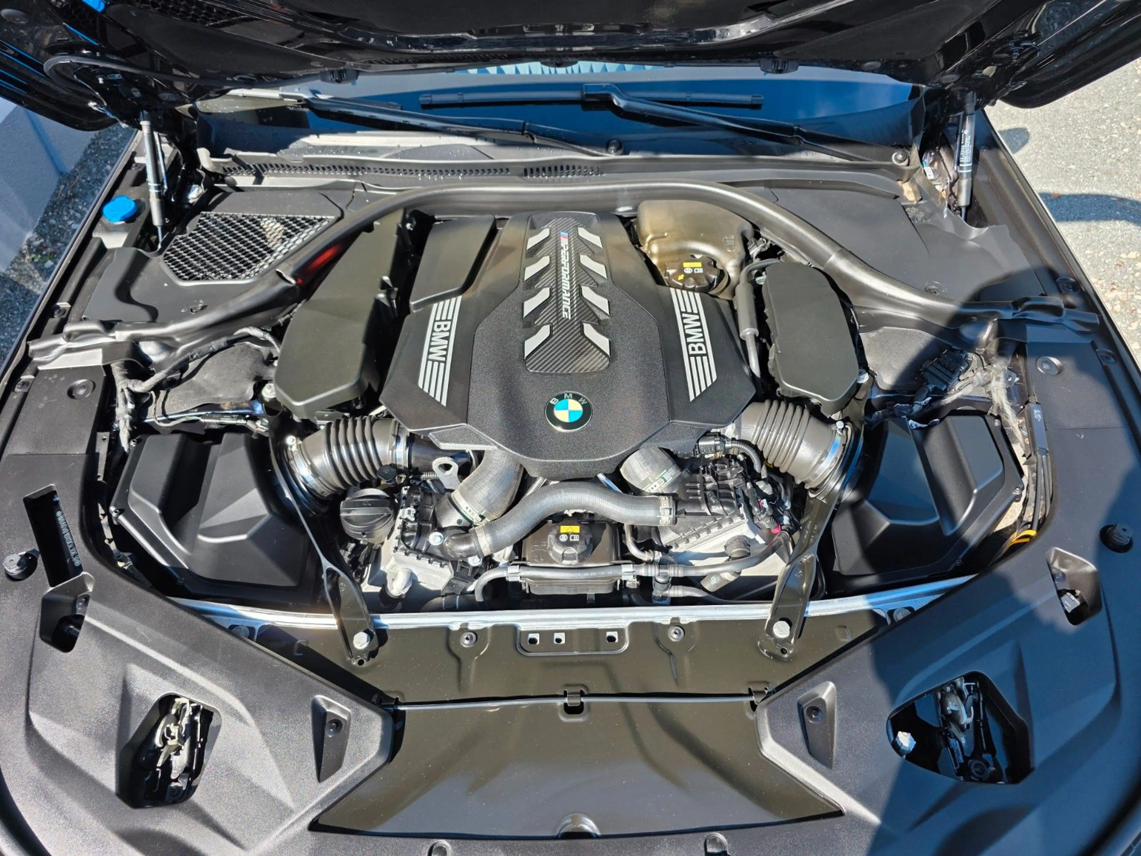 BMW M850 I Gran Coupe xDrive *Bowers & Wilkins*Soft — photo 17