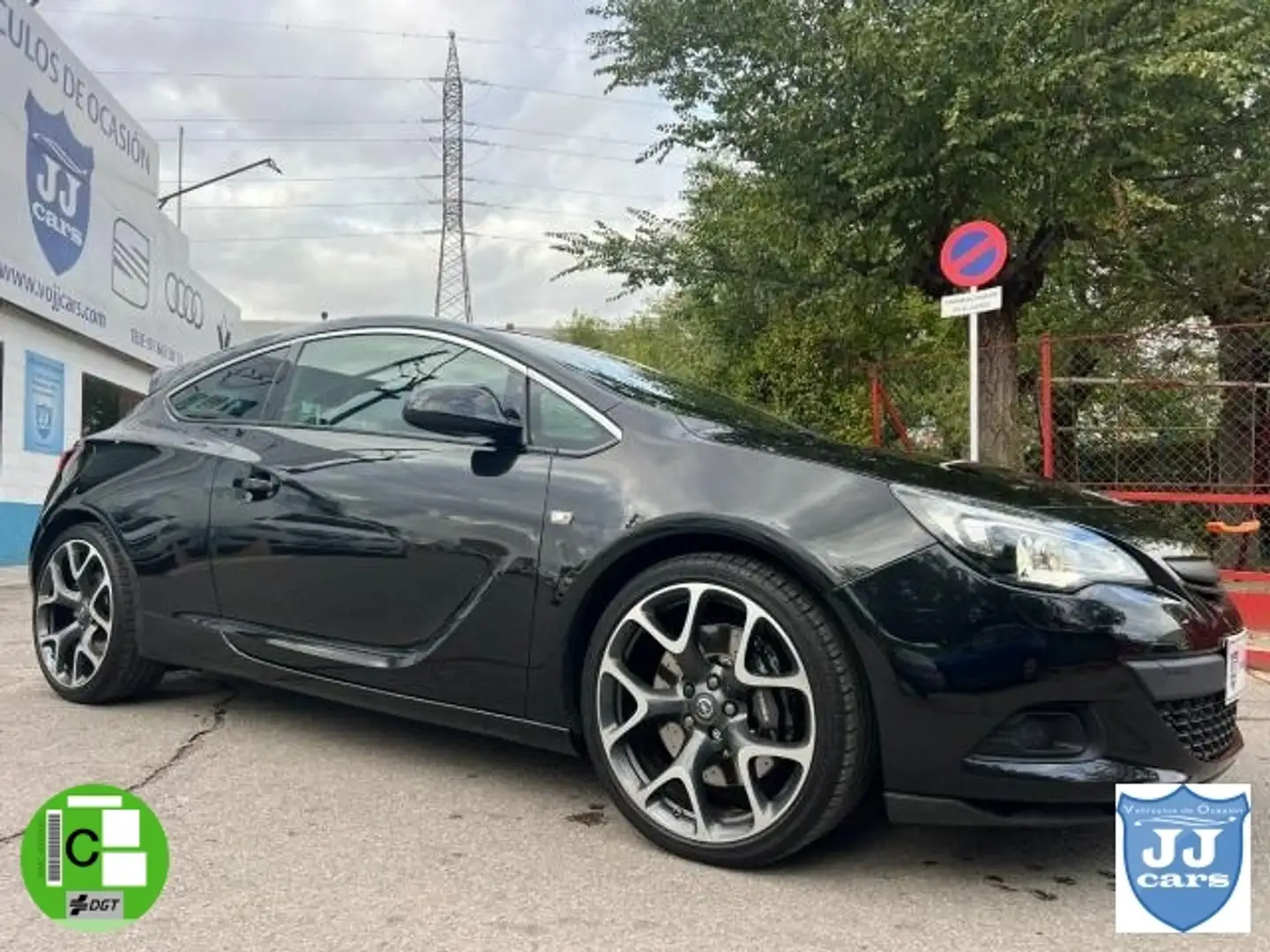 Opel Astra GTC 2.0 T S/S OPC - 2