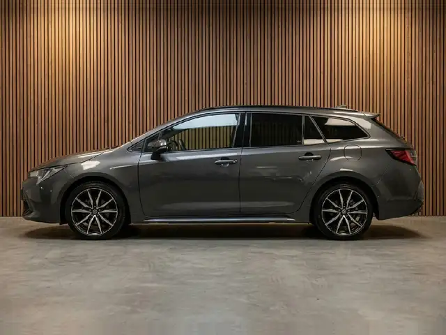 Toyota Corolla view 8