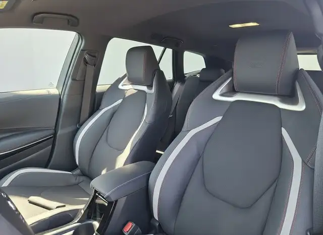 Toyota Corolla view 9
