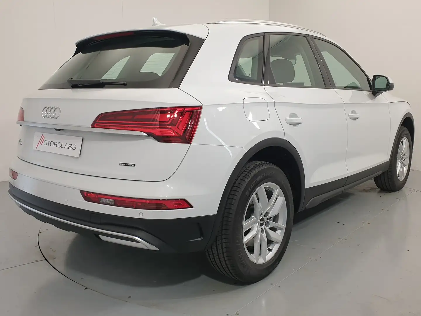 Audi Q5 50 2.0 tfsi e business quattro s tronic Bianco - 2