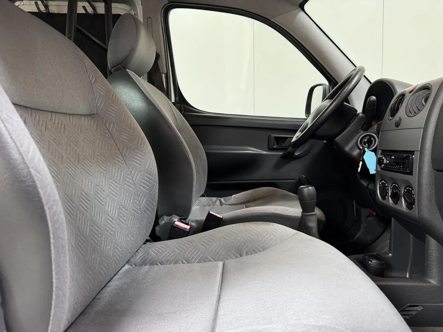 Citroen Berlingo 1.6 HDI - 2pl - Radio - Lichte Vracht - Topstaat! Gris - 2