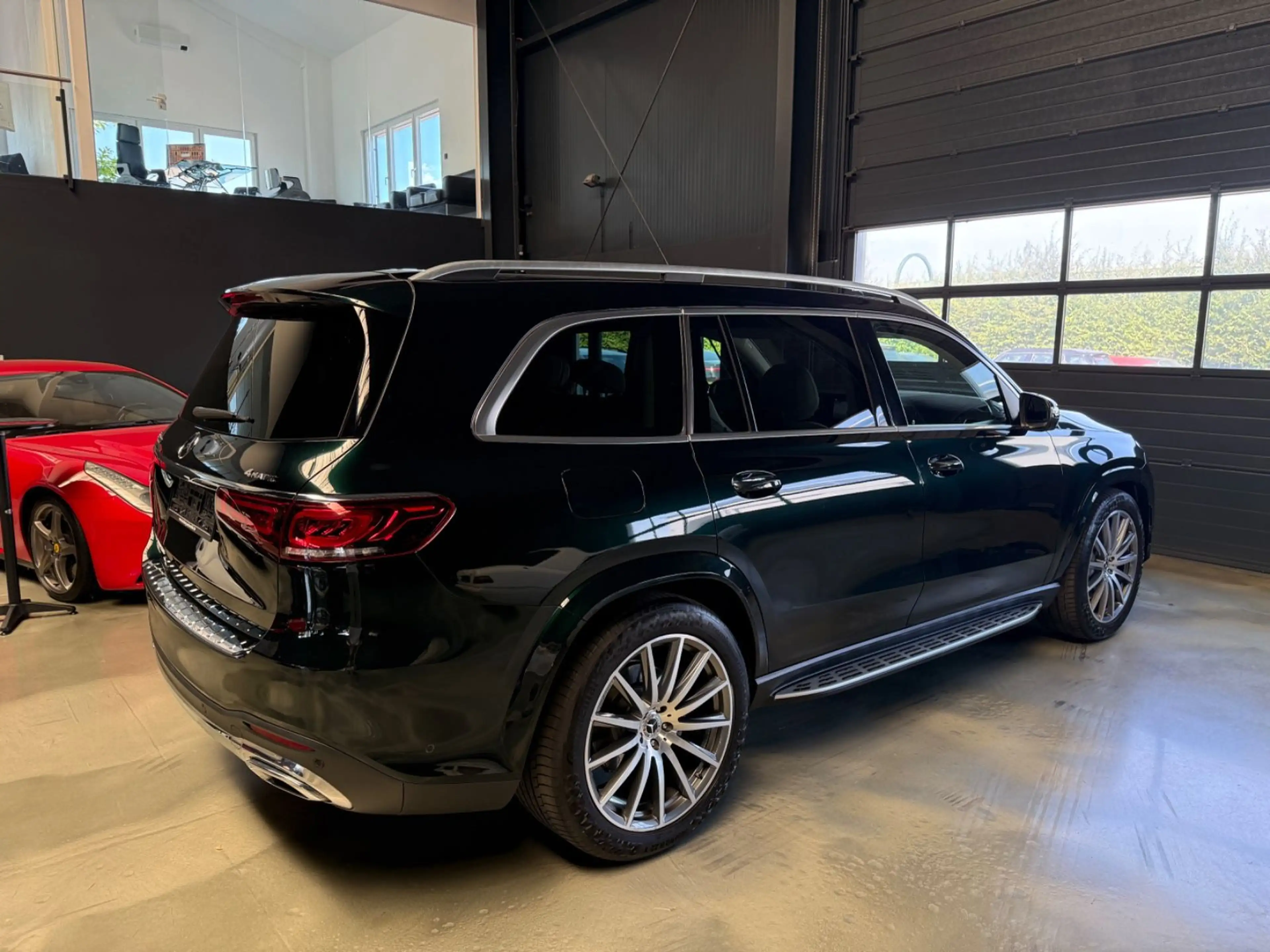 Mercedes-Benz GLS 400 d 4Matic AMG/BURMESTER/AIRMATIC/HEADUP — photo 4