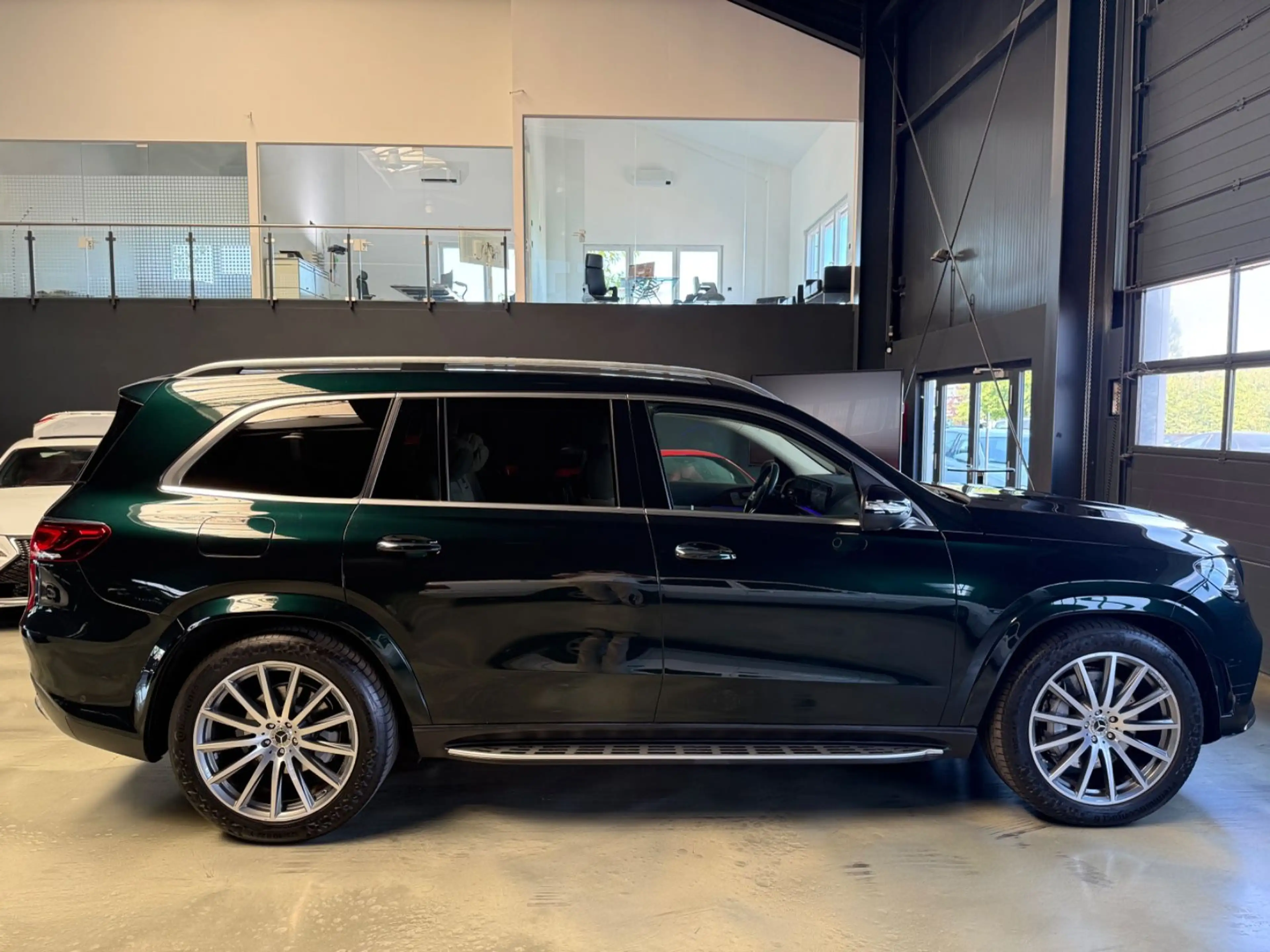 Mercedes-Benz GLS 400 d 4Matic AMG/BURMESTER/AIRMATIC/HEADUP — photo 8
