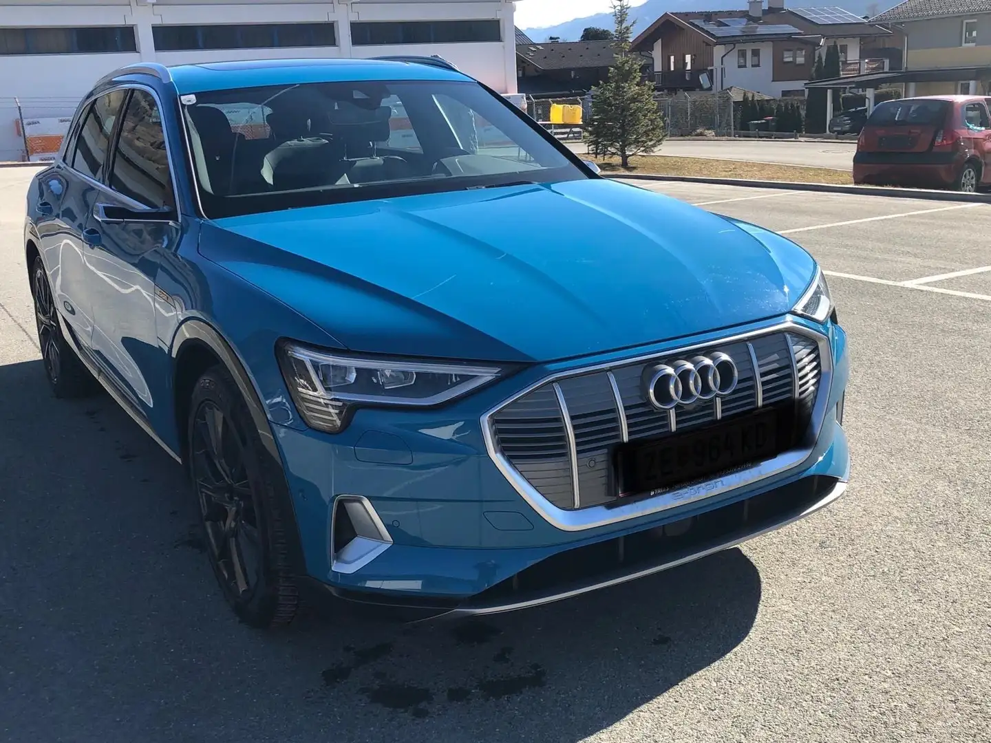 Audi e-tron e-tron 55 quattro 95kWh Blau - 2