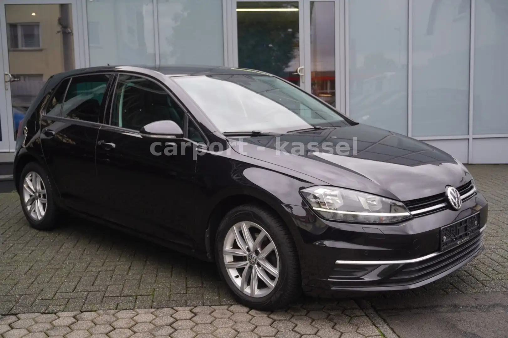 Volkswagen Golf VII Lim. Comfortline Navi/ACC/Sitzheizung Schwarz - 1