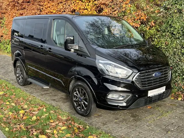 Ford Tourneo Custom Titanium X L1 *sehr gepflegt*