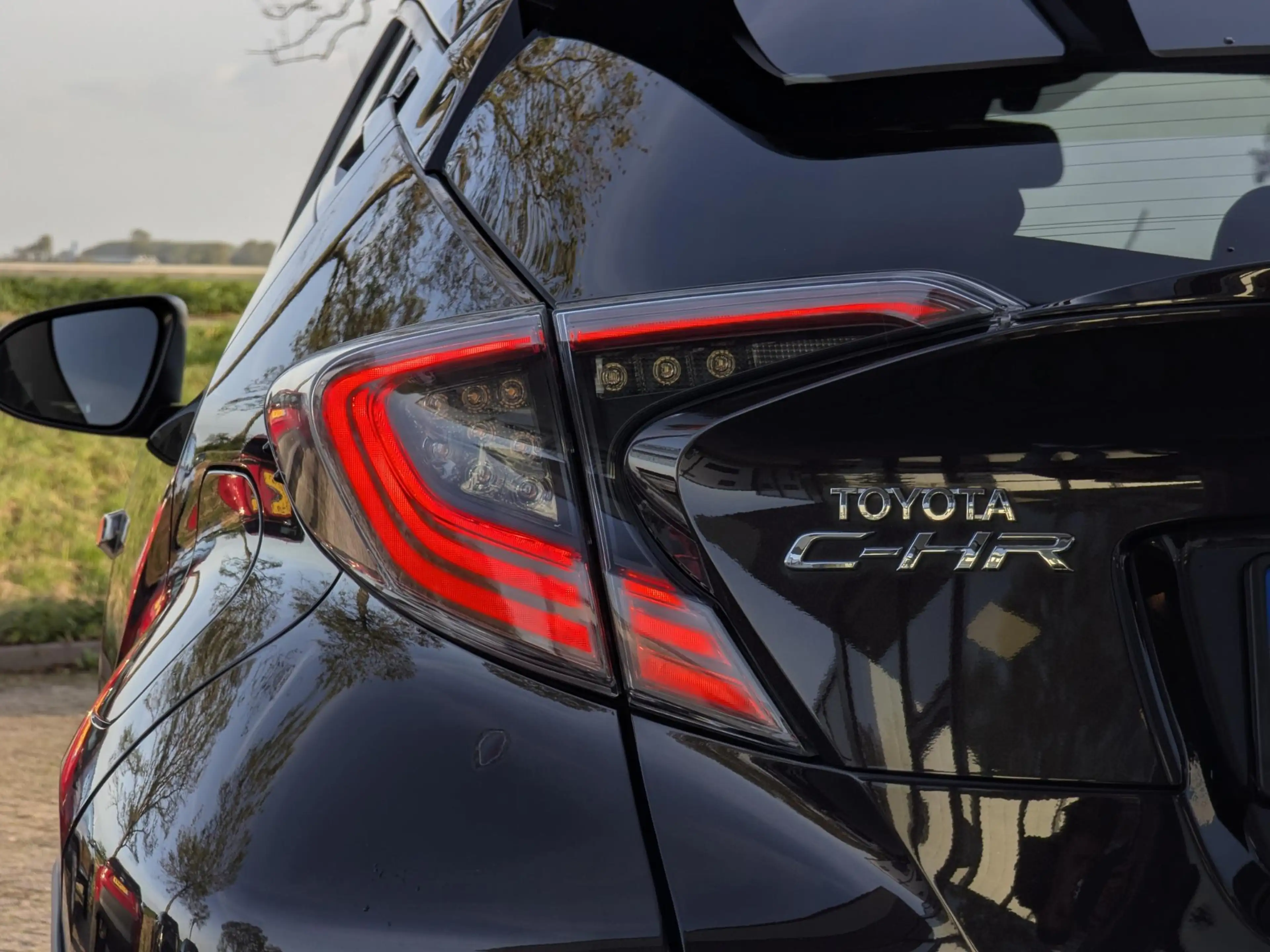 Toyota C-HR 1.8 Hybrid Executive | Trekhaak | JBL | Stoel- stu — photo 11