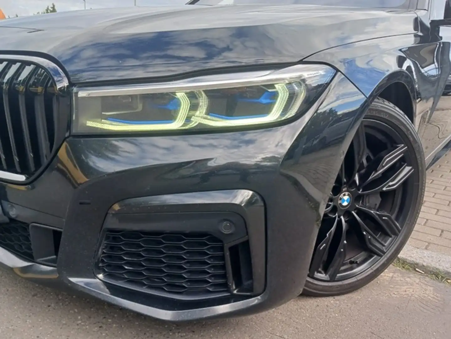 BMW 750 d xDrive M-Sport*LASER*GSD*360*SOFT*HUD Noir - 2