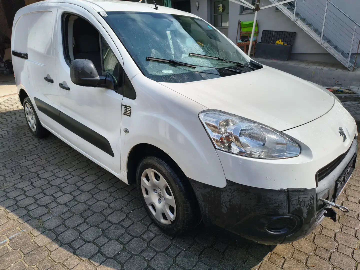 Peugeot Partner Partner Tepee Professional Line 1,6 HDi 90 Fab Blanco - 2