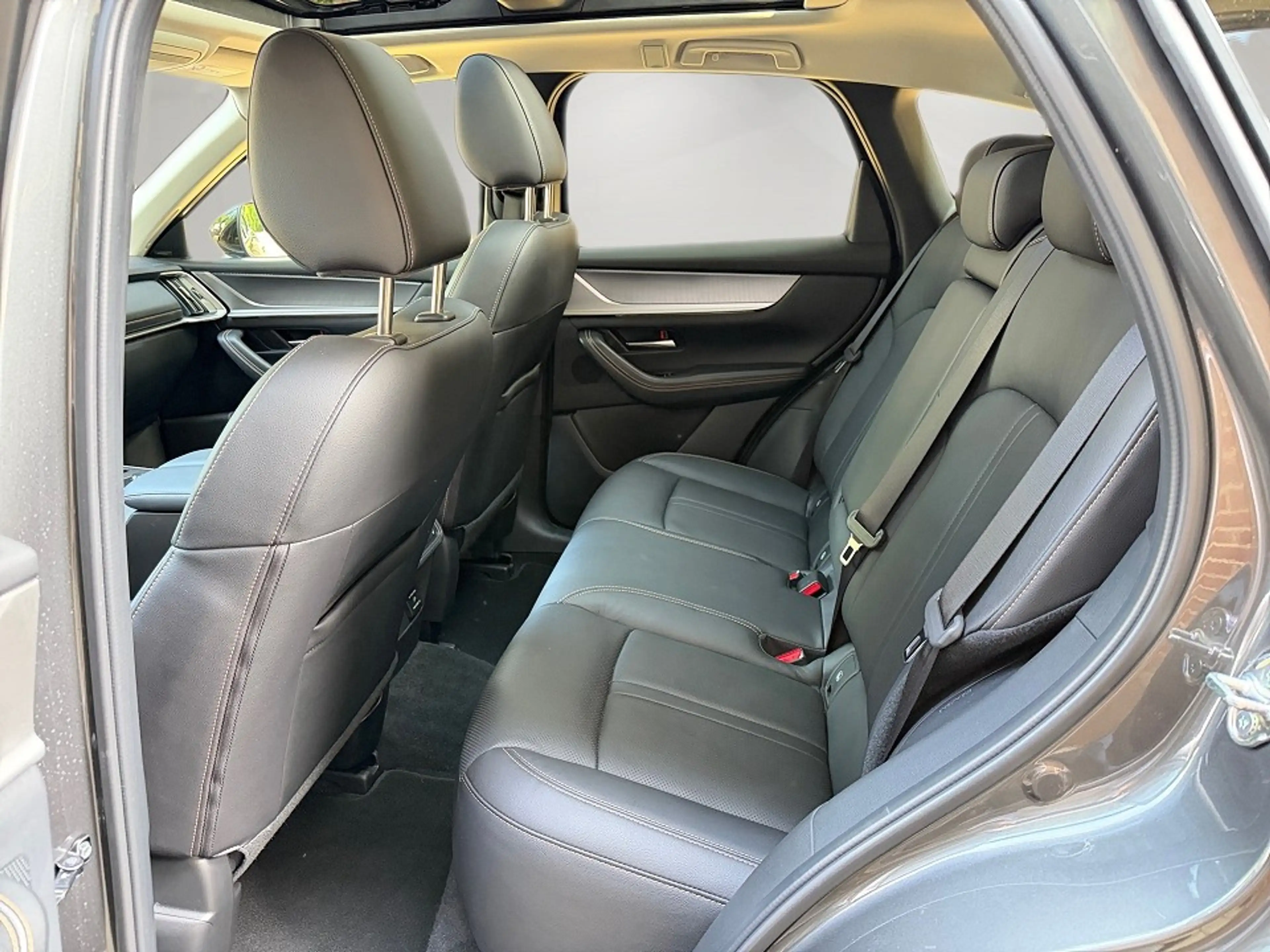 Mazda CX-60 e-SKYACTIV PHEV Homura alle Pakete / AHK — photo 12