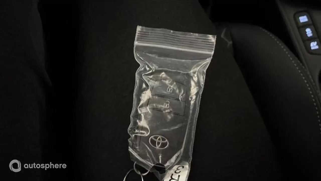 Toyota Yaris Yaris — photo 16