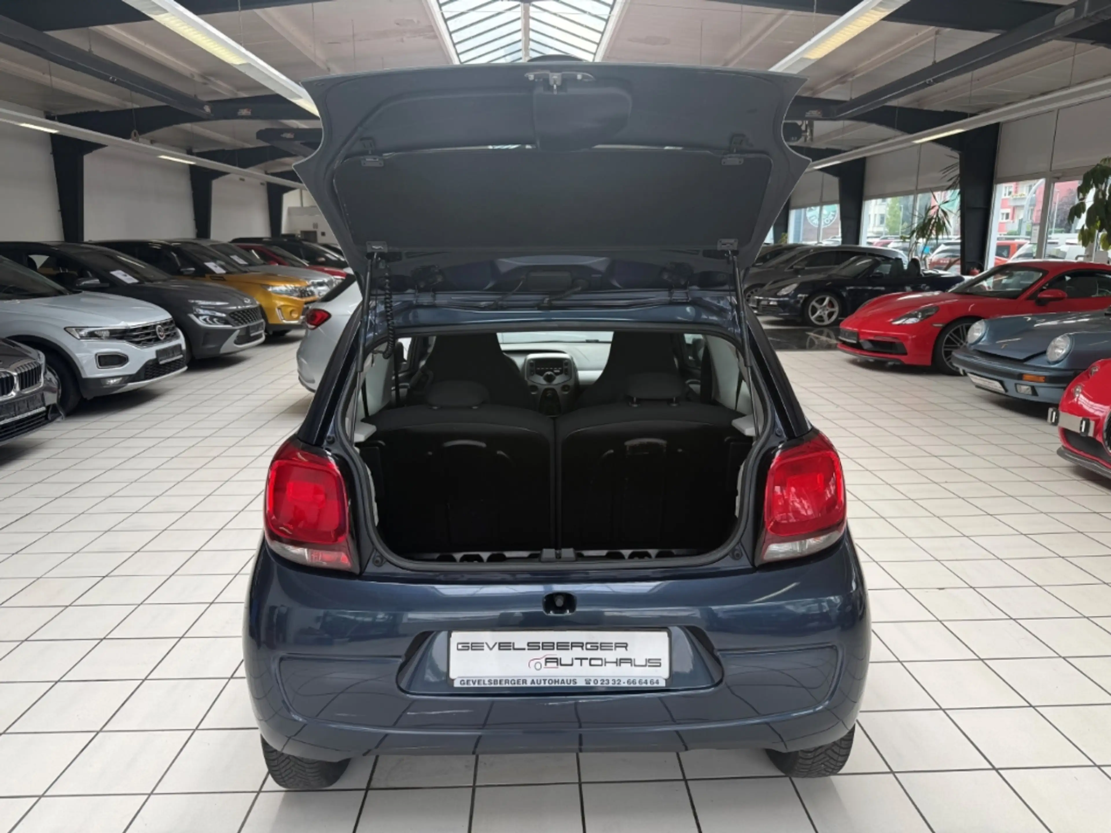 Citroen C1 Feel Scheckheft Klima TÜV neu — photo 15