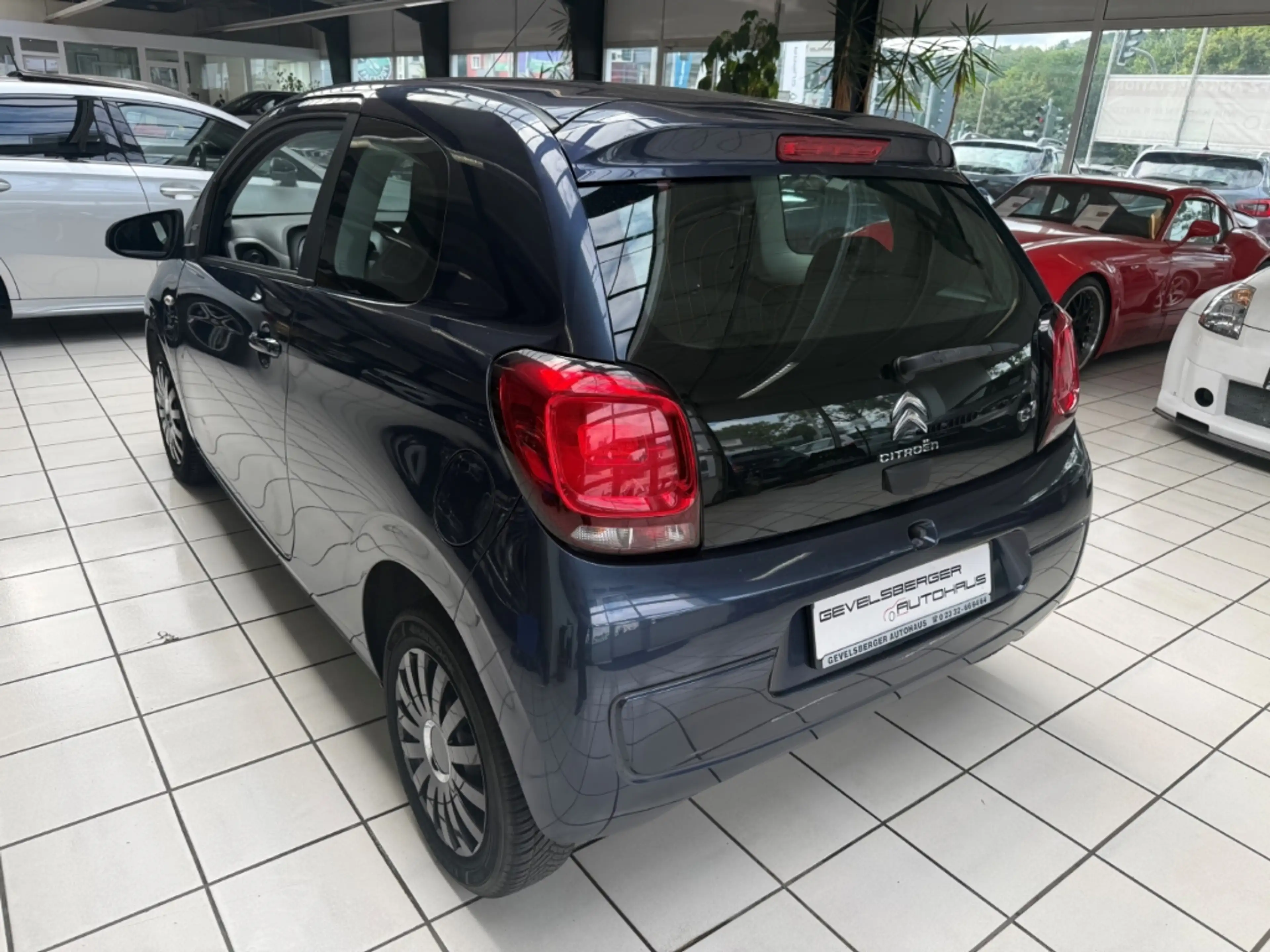 Citroen C1 Feel Scheckheft Klima TÜV neu — photo 8