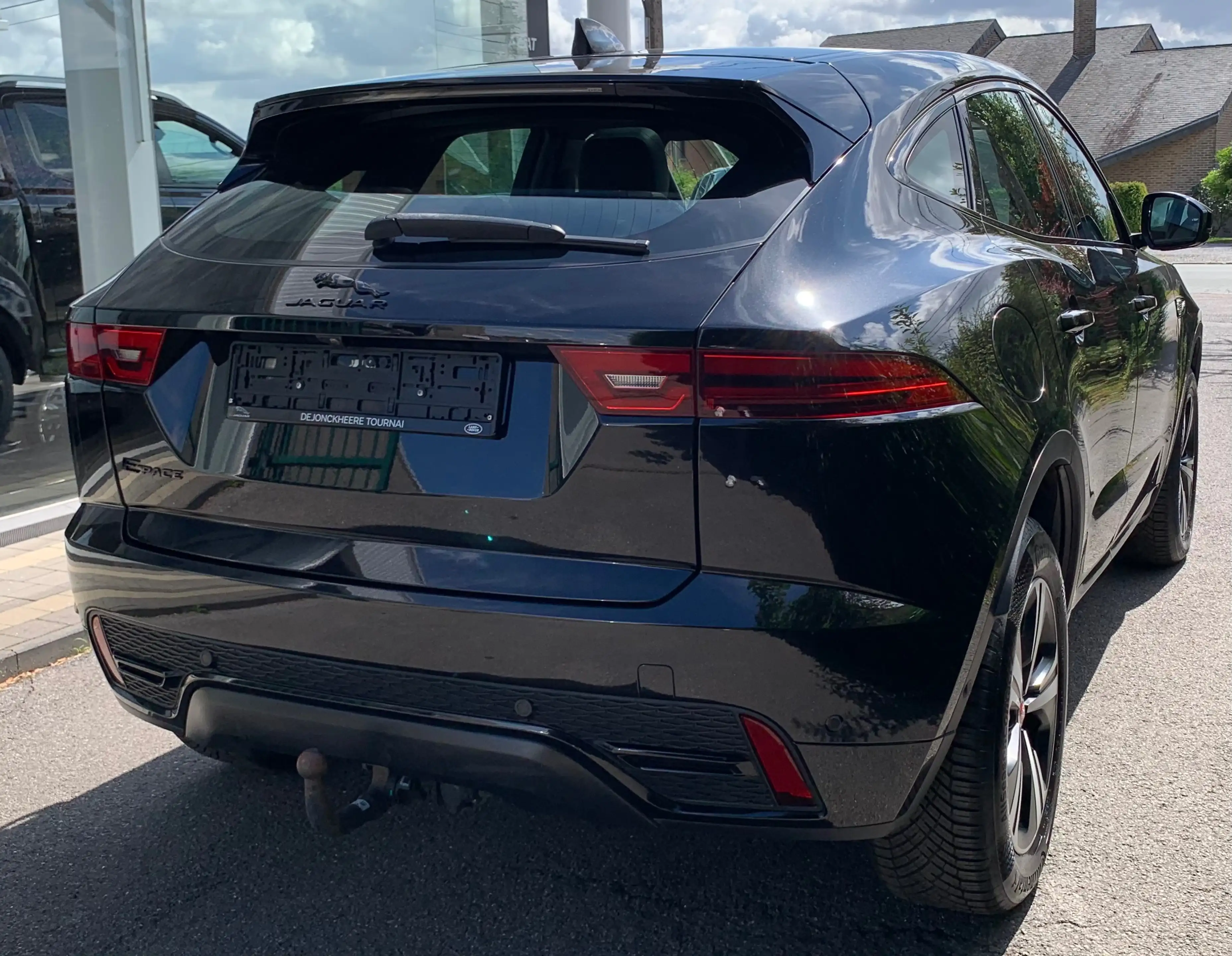 Jaguar E-Pace E-Pace 2.0 D MHEV AWD D165 R-Dynamic HSE — photo 5