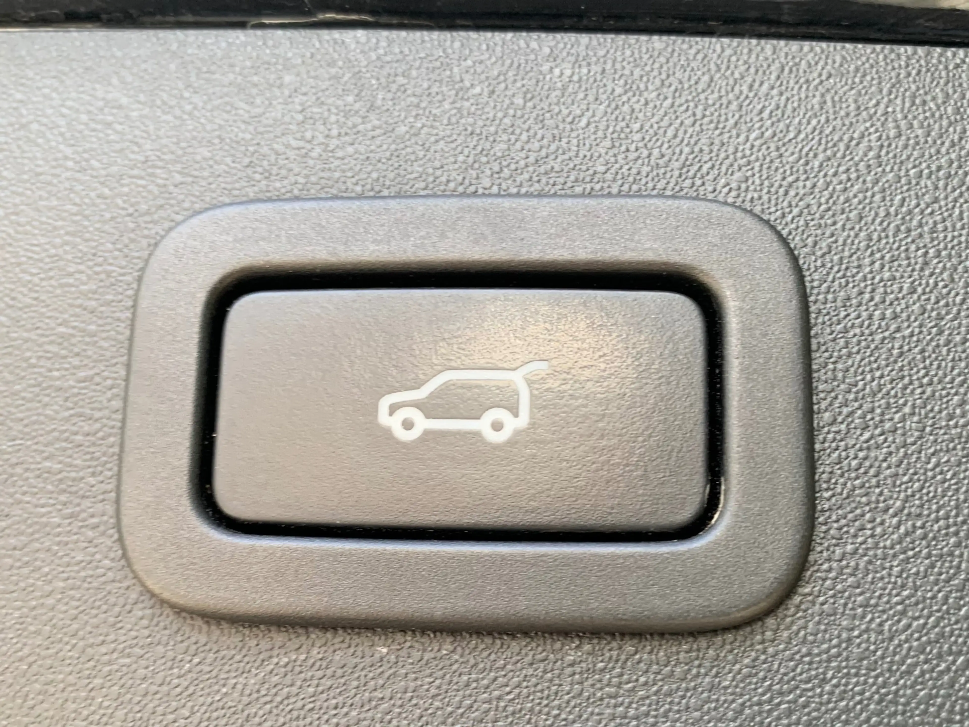 Jaguar E-Pace E-Pace 2.0 D MHEV AWD D165 R-Dynamic HSE — photo 8