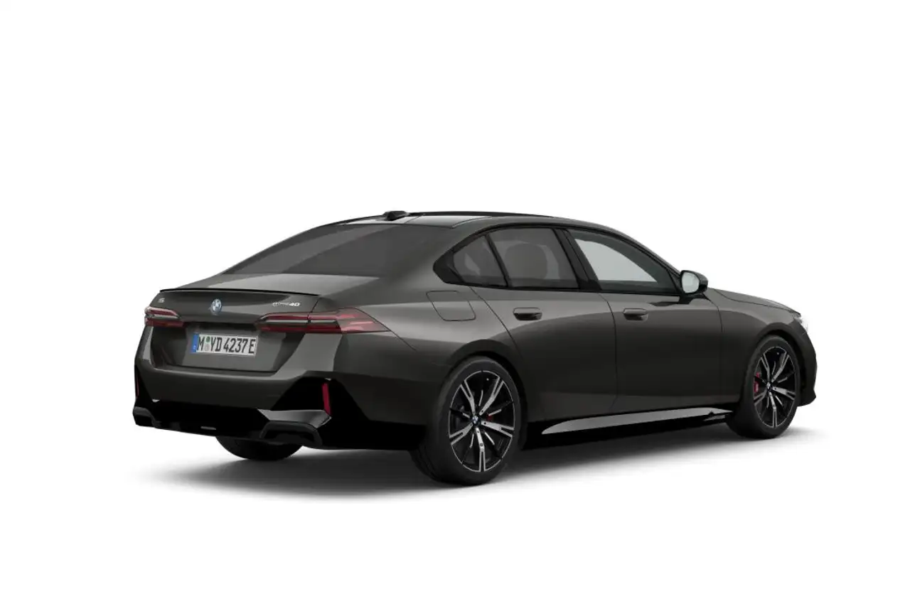 BMW i5 2026