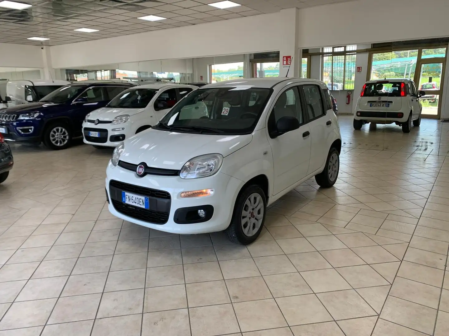 Fiat New Panda Panda III 2016 0.9 t.air natural power Lounge 80cv Fehér - 1