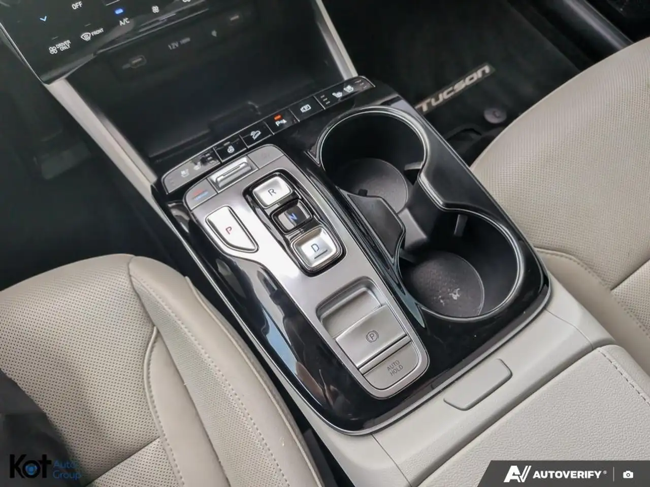 Hyundai TUCSON снимка Hyundai TUCSON
