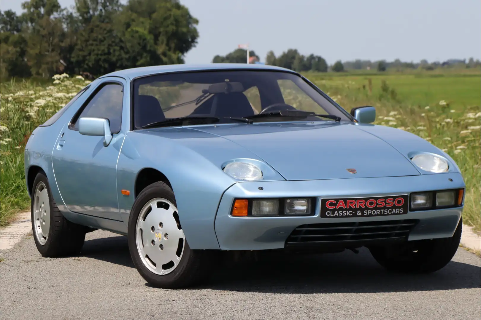 Porsche 928 4.5 Coupé - Hellblau Metallic, Pasha Interior Albastru - 1