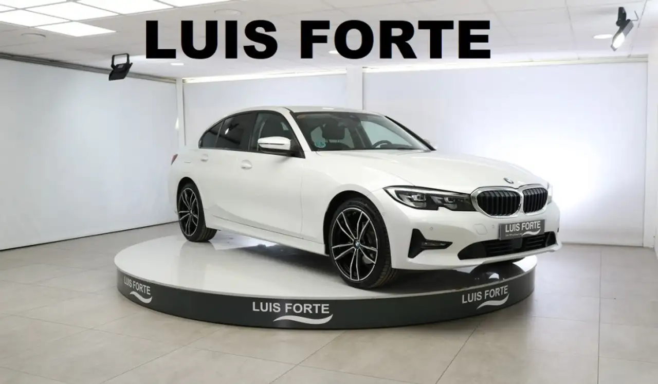 BMW 320