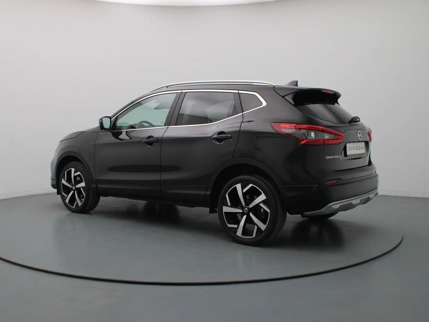 Nissan Qashqai 116pk N-Connecta 360° Camera | Cruise | Navi | Par Negro - 2