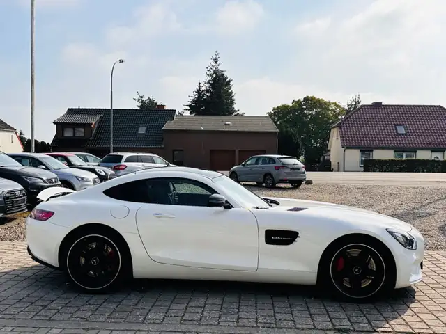 Mercedes-Benz Amg GT view 7