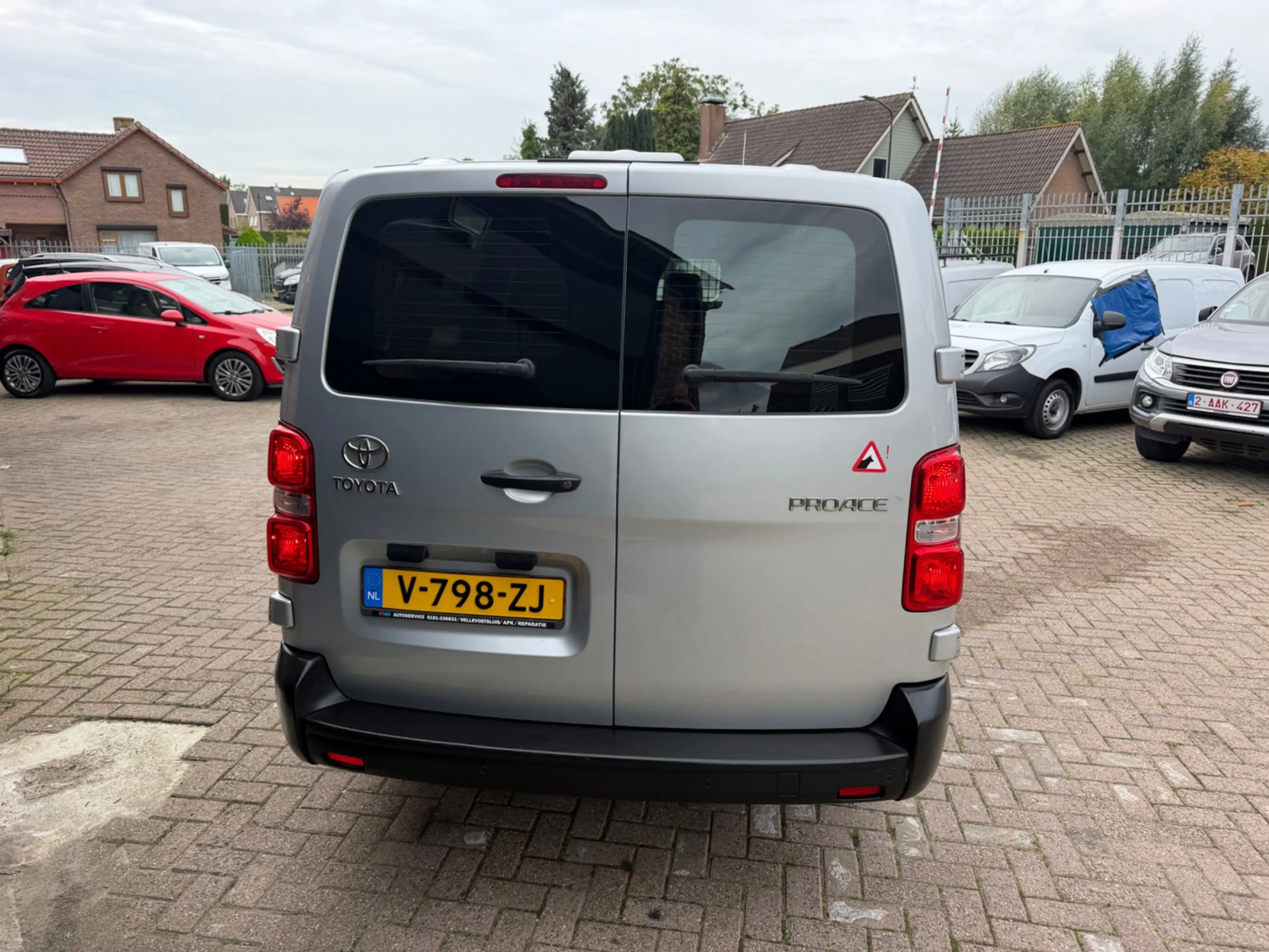 Toyota Proace Worker 2.0 D-4D Navigator Long|2019|euro6|airco|na — photo 7