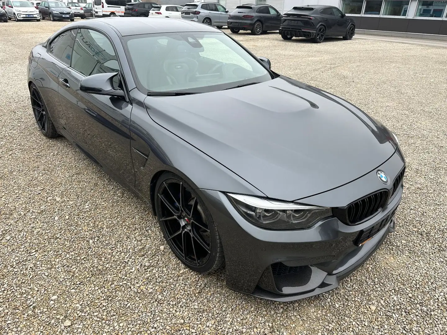 BMW M4 Coupe HUD Carbon Kamera H&K Grey - 2