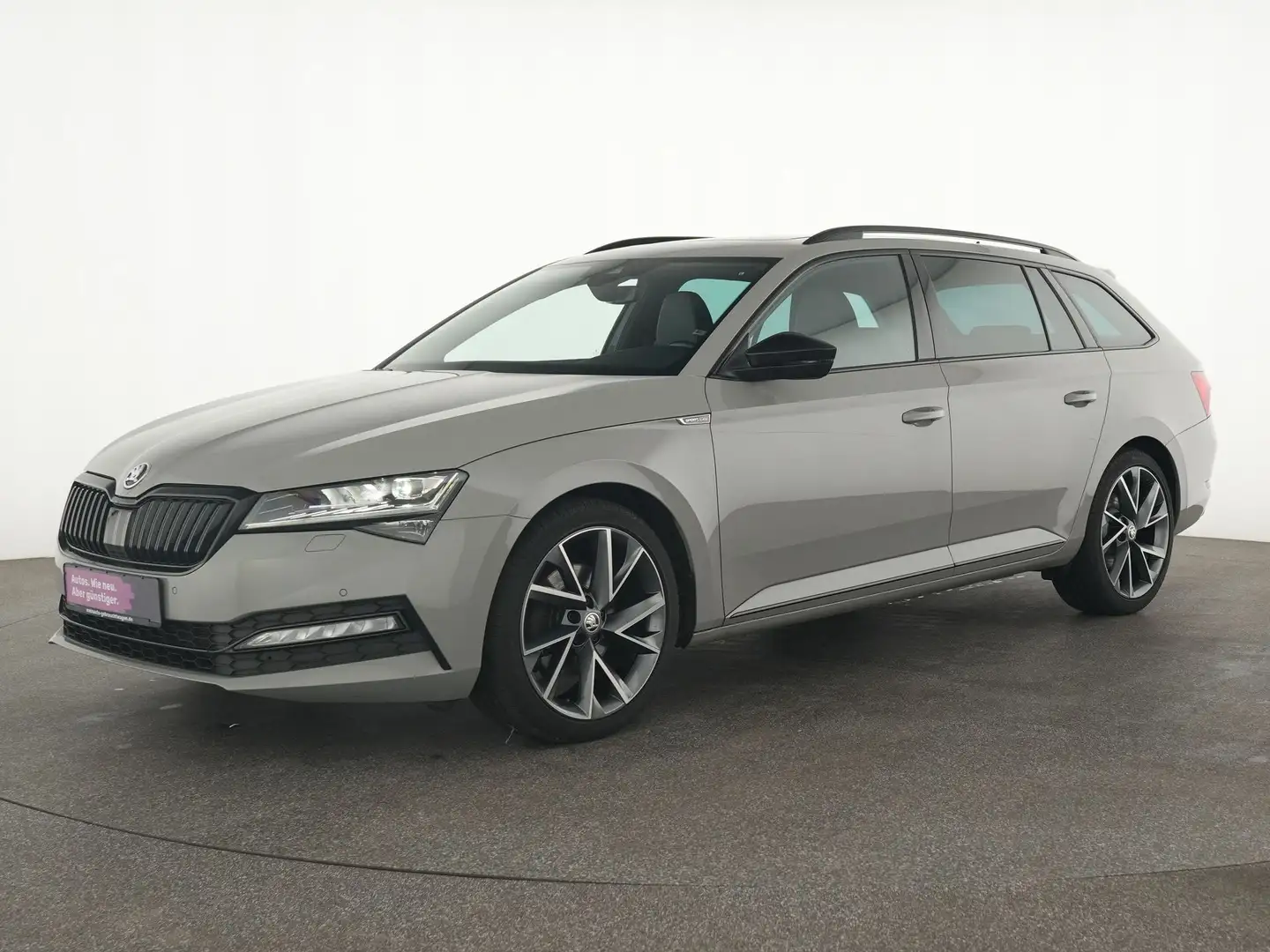 Skoda Superb Sportline Navi|Panorama|AHK|LED|CarPlay Grau - 2