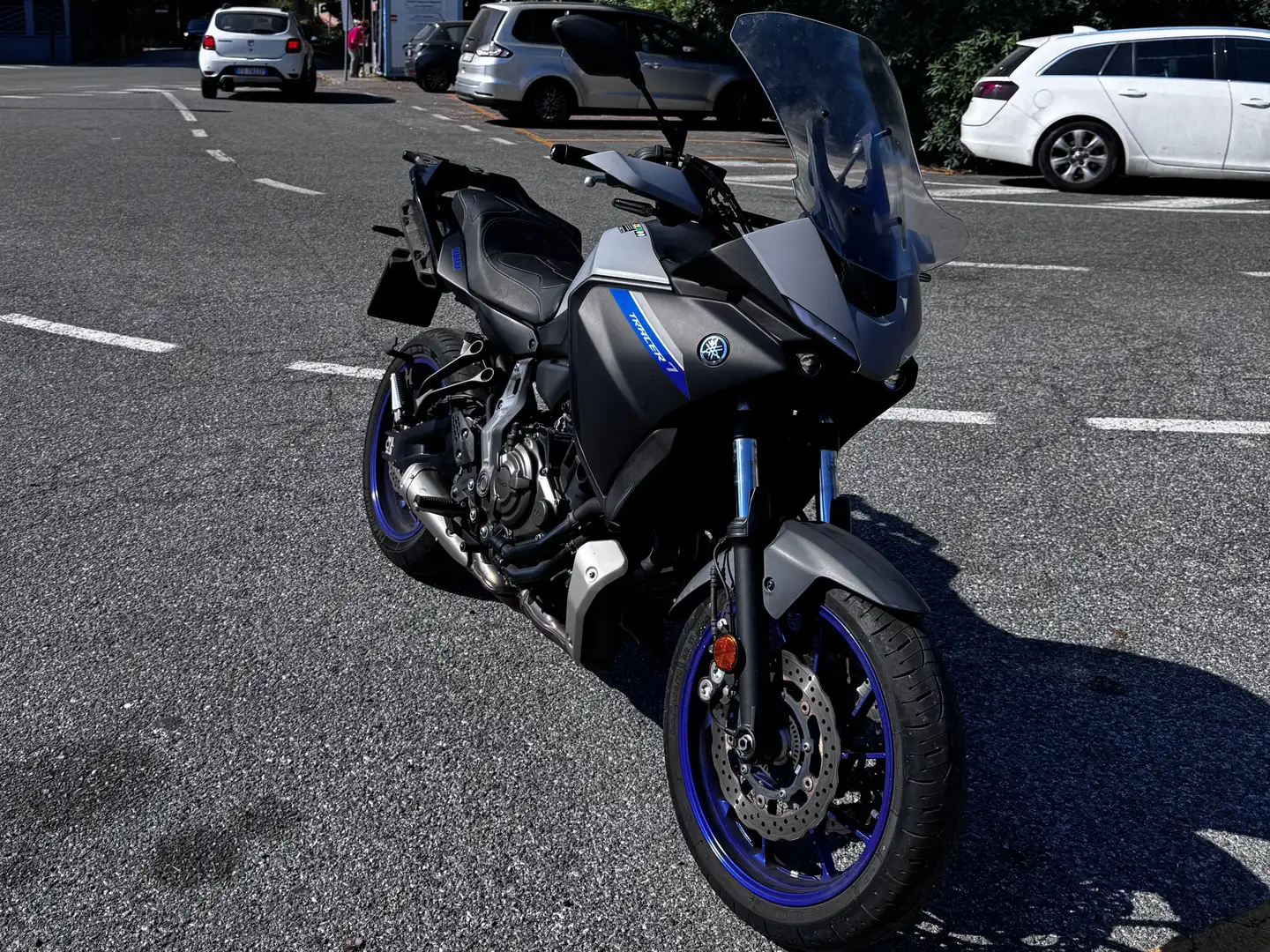 Yamaha Tracer 7 GT Gris - 1