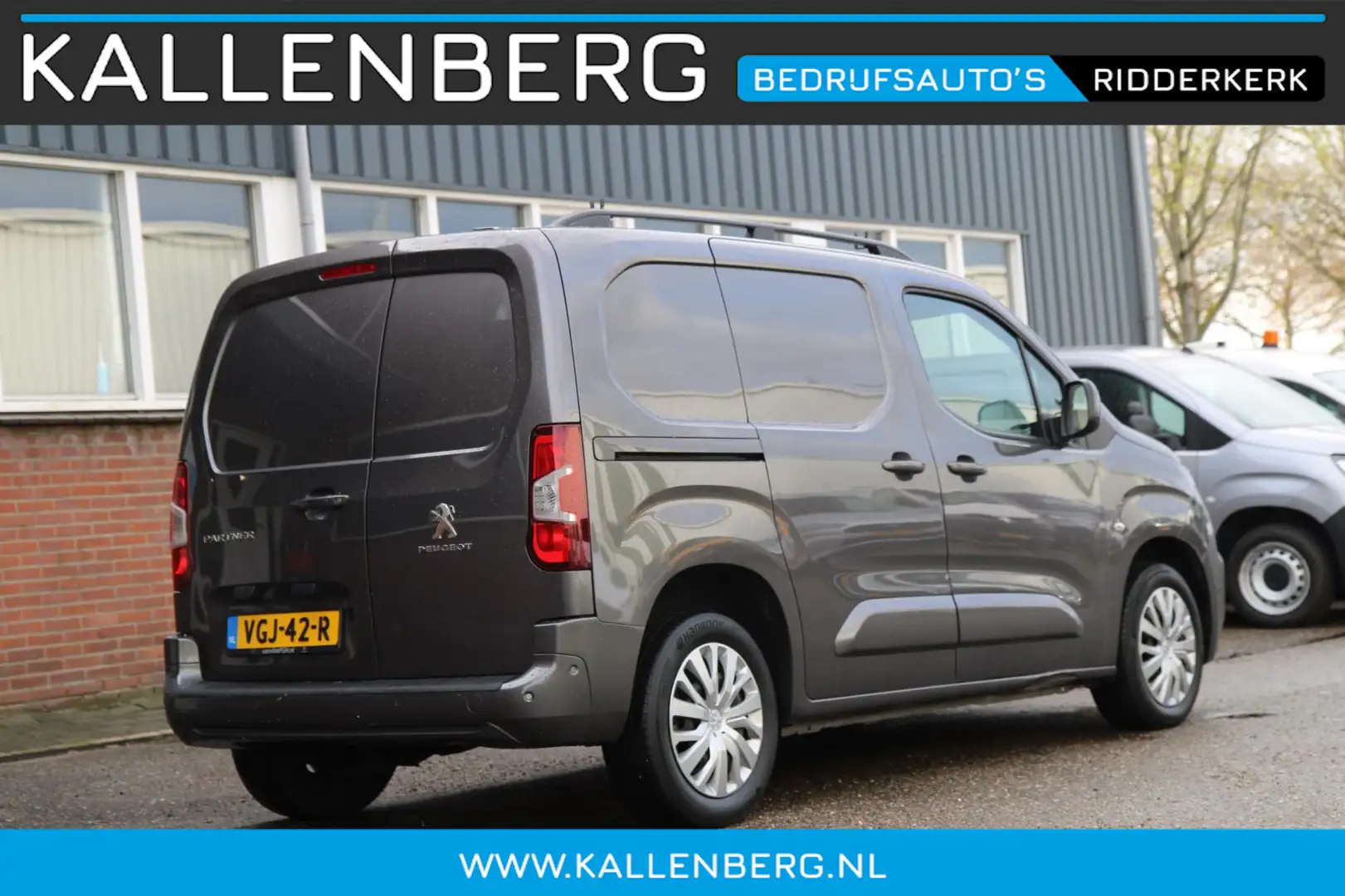 Peugeot Partner 1.5 BlueHDI Premium Automaat / Multi stuur / BOM V Grijs - 2