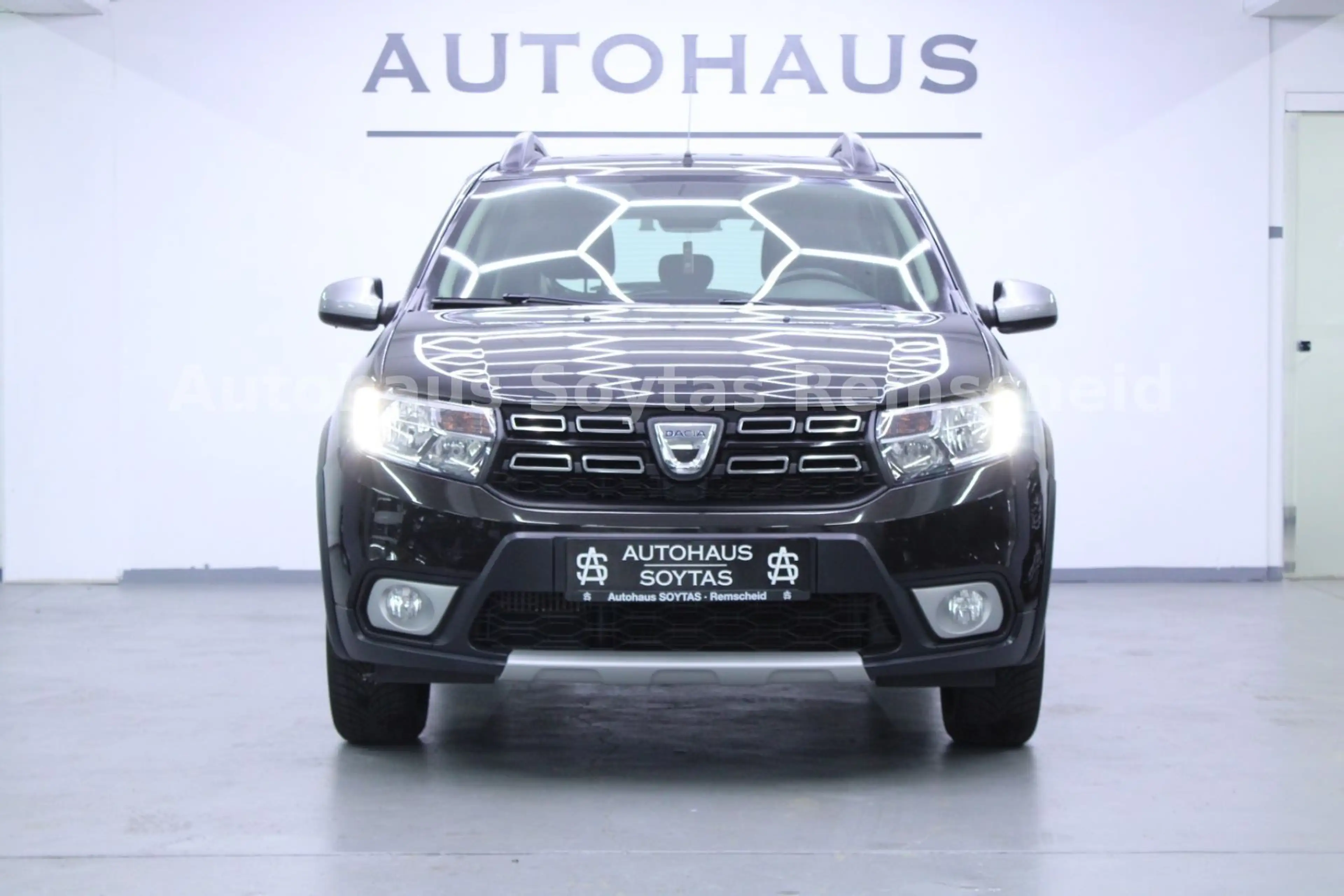 Dacia Sandero II Stepway Prestige I 1 Hand I AUTOMATIK — photo 3
