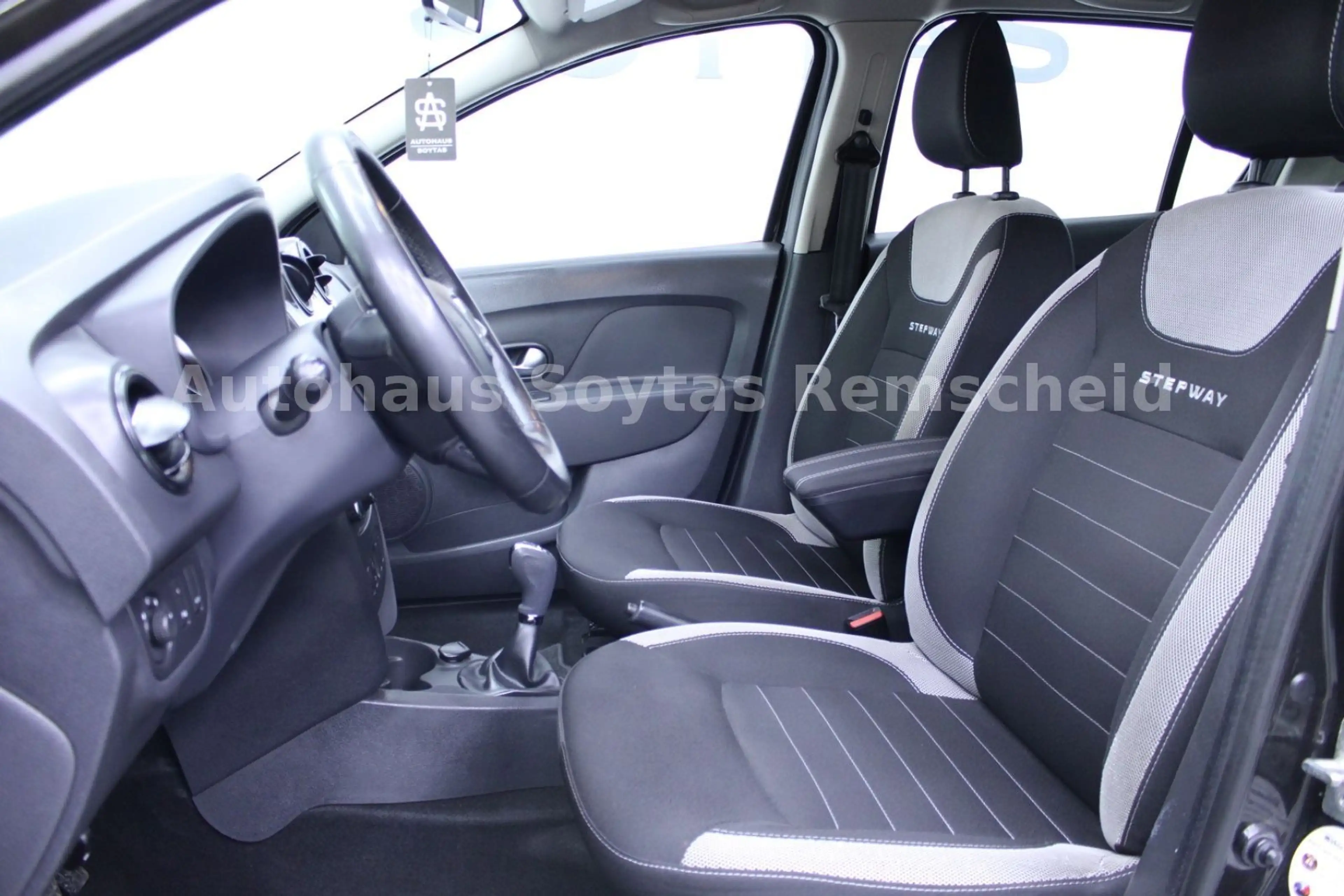 Dacia Sandero II Stepway Prestige I 1 Hand I AUTOMATIK — photo 14