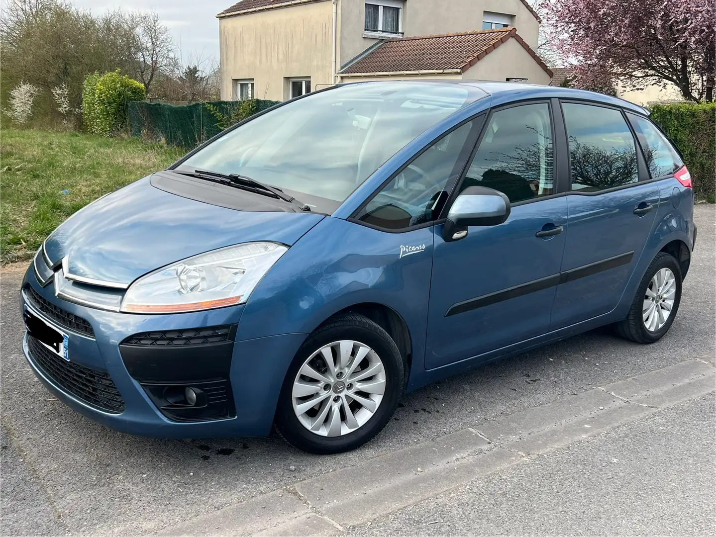 Citroen C4 Picasso HDi 110 FAP Pack Dynamique - 2
