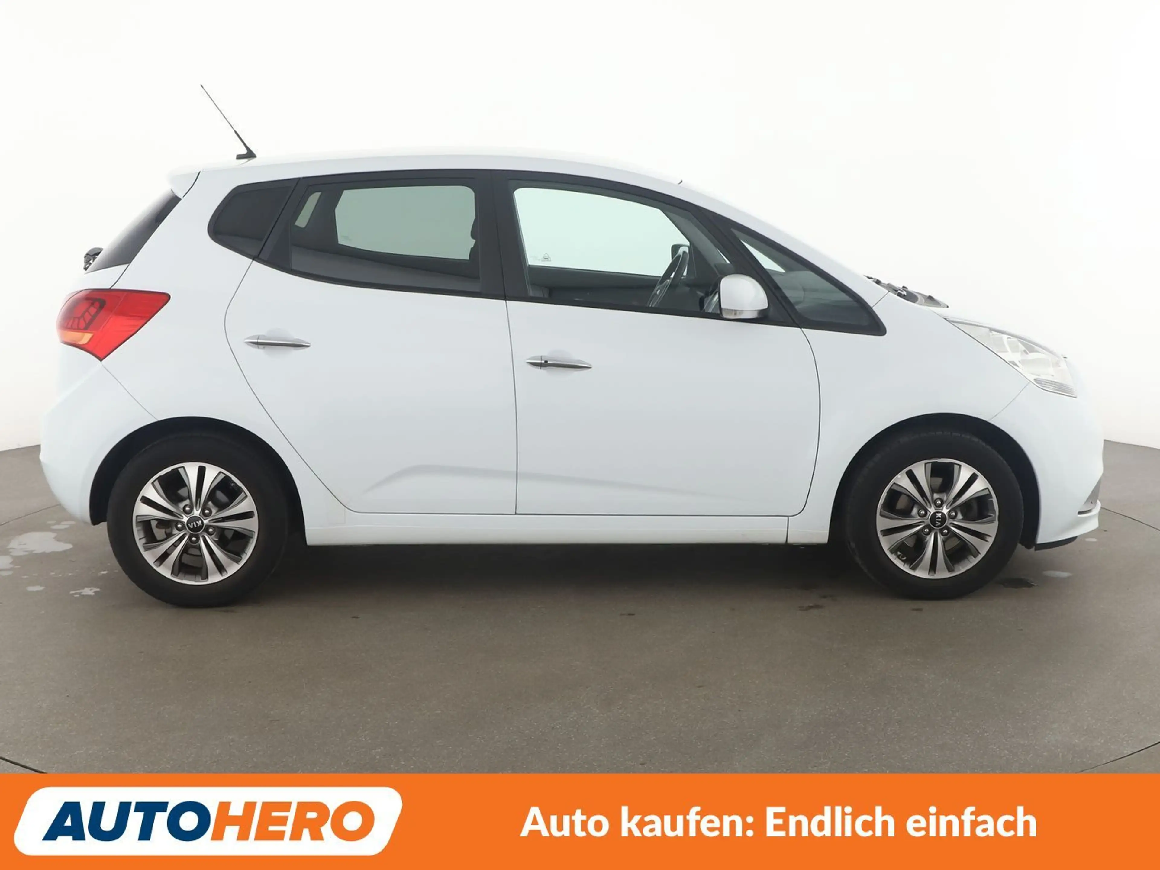 Kia Venga 1.6 Spirit Aut.*NAVI*TEMPO*CAM*PDC*SHZ* — photo 7