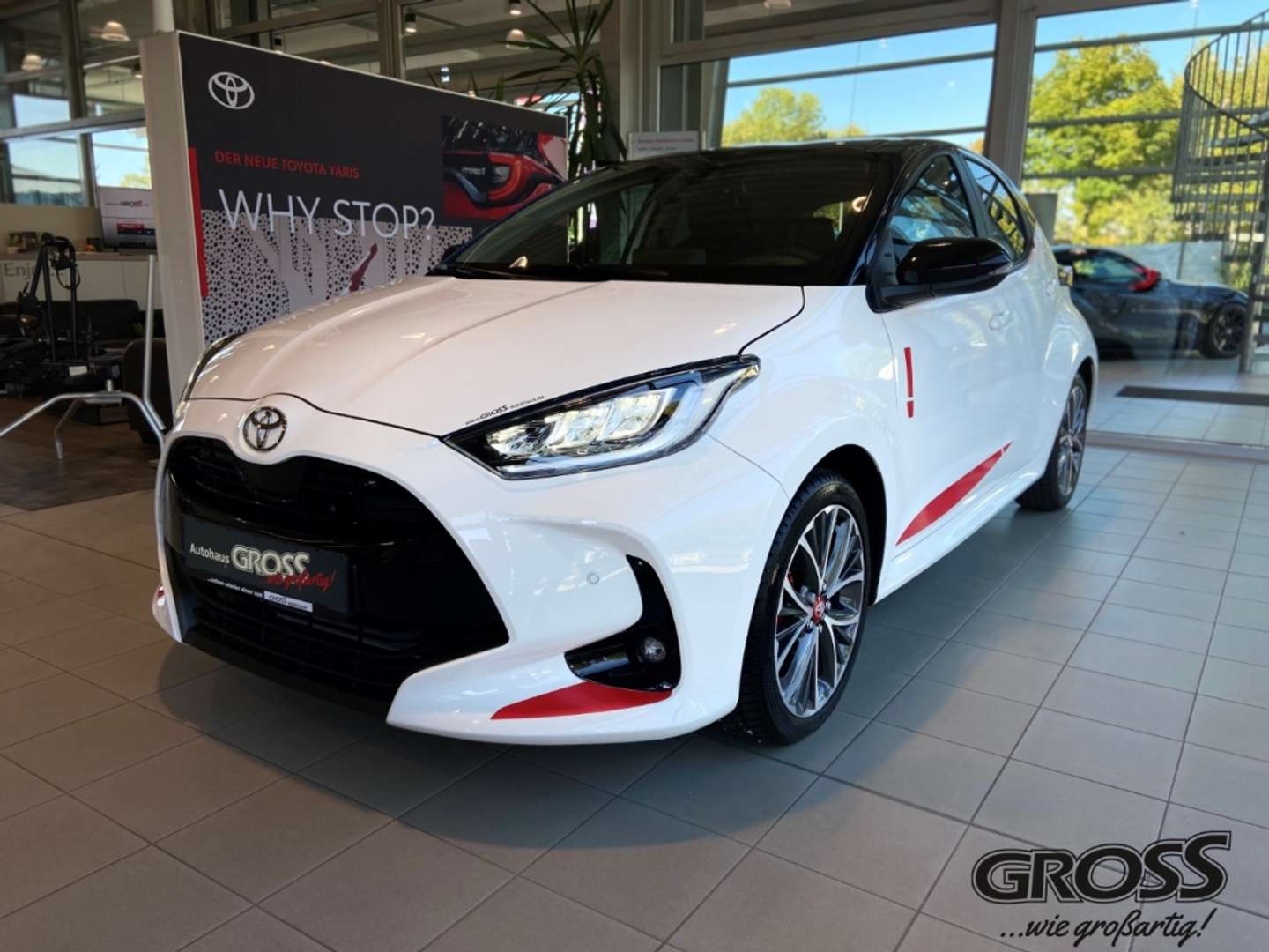 Toyota Yaris nuo 445 €/ mėn Benzinas/Elektra 2026m. Hečbekas Automatinė