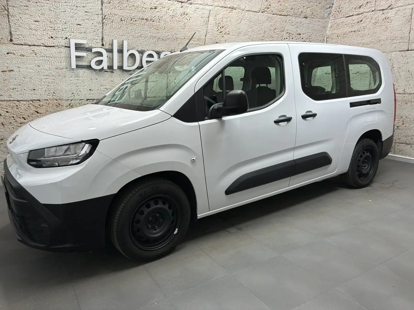 Toyota Proace City Verso 1,2 Benzin L2 Shuttle Weiß - 2