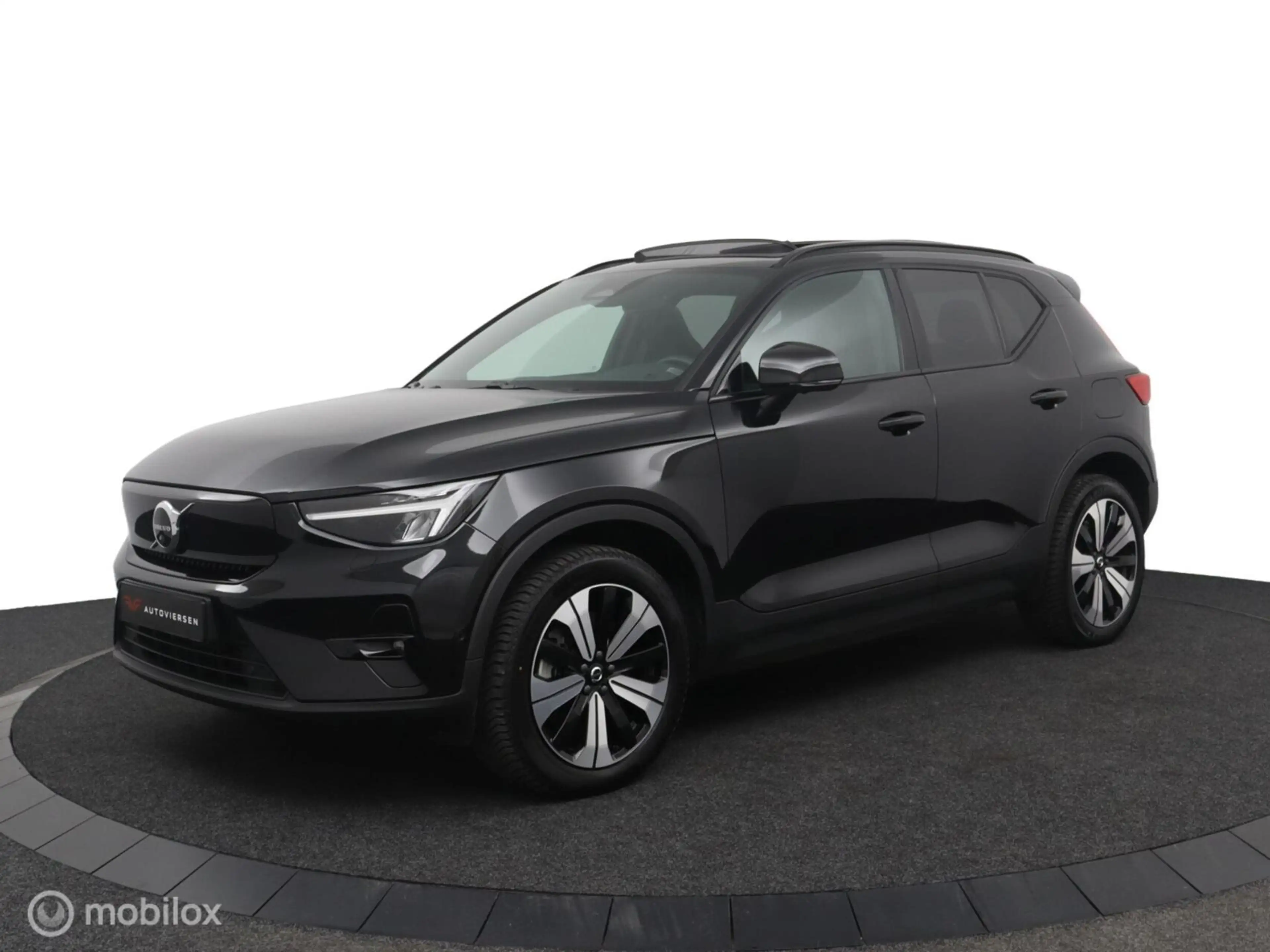 Volvo XC40 Recharge Single Ultimate — photo 4
