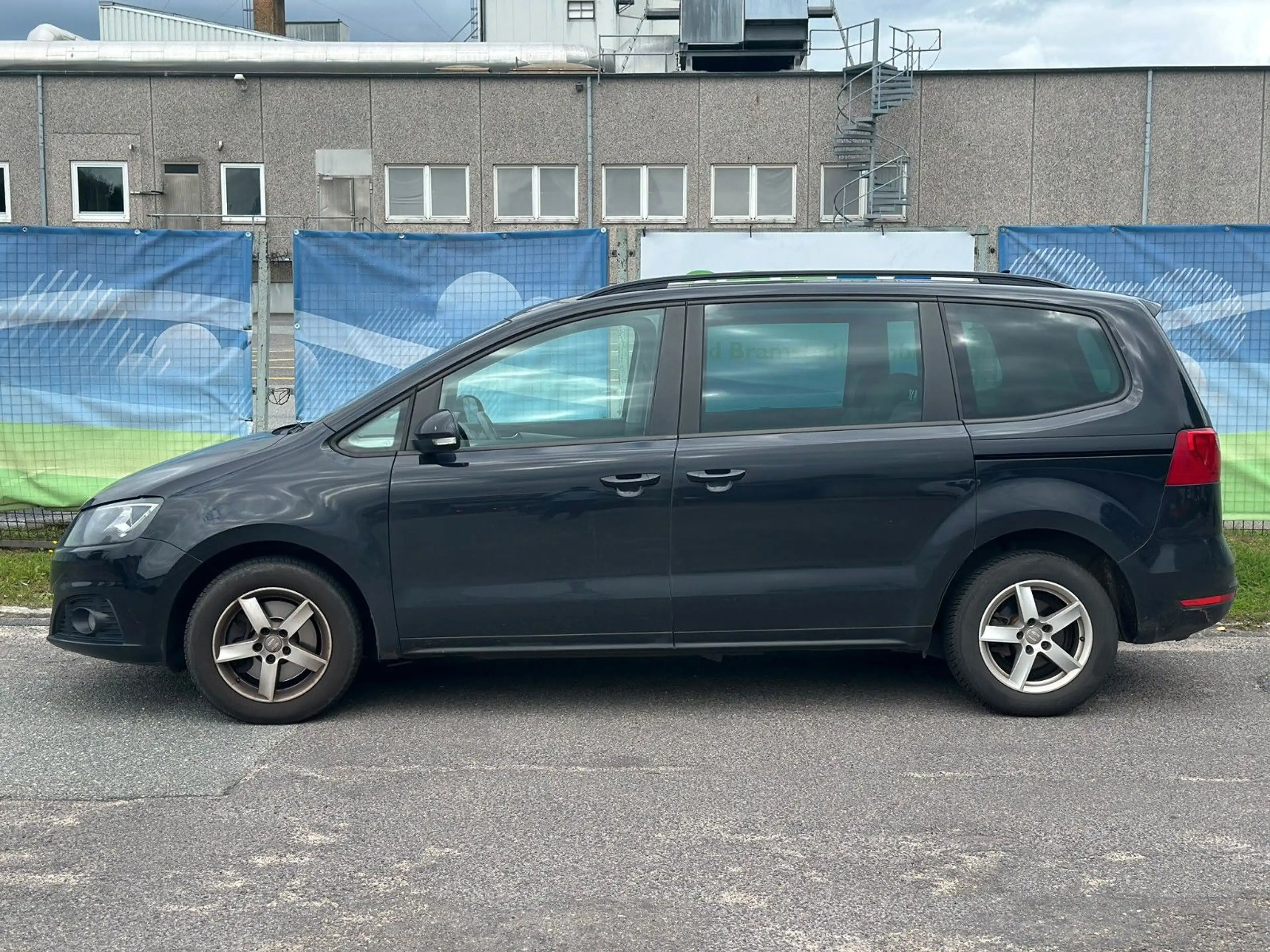 SEAT Alhambra Style | DSG | Kamera | AHK | TÜV 04.28 — photo 2