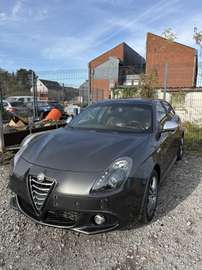 2.0 JTDm Distinctive