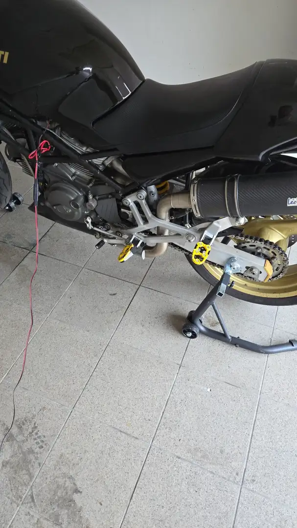 Ducati Monster 900 Nero - 2